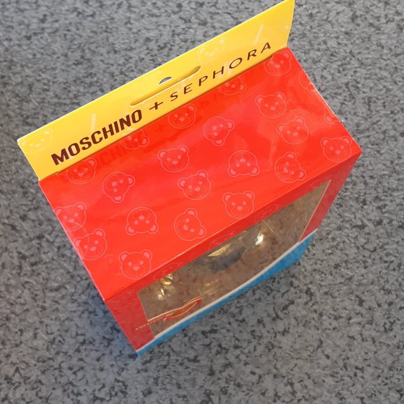 BNIB Sephora X Moschino Bear Palette - Picture 2 of 10